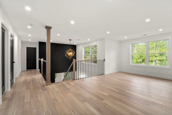 Empty room, Interior, Pendant Lights, Recessed Lighting, Wood Texture Flooring