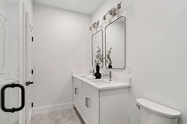 Bathroom, Dual Sink Vanities, Interior