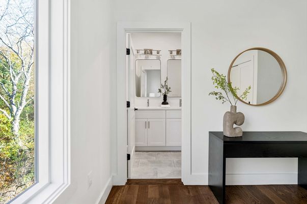 Bathroom, Dual Sink Vanities, Interior, Wood Texture Flooring