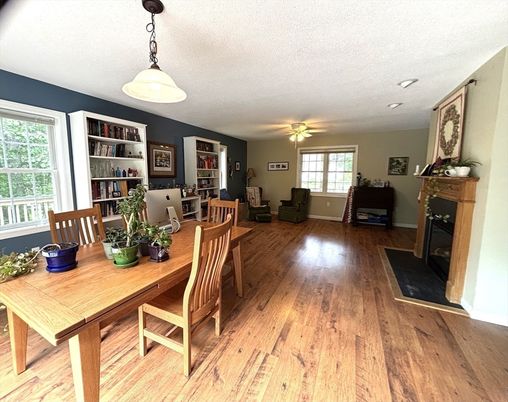 Dining room, Fireplace, Interior, Pendant Lights, Wood Texture Flooring