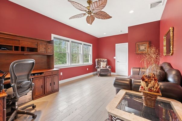 Home Office, Interior, Recessed Lighting, Wood Texture Flooring
