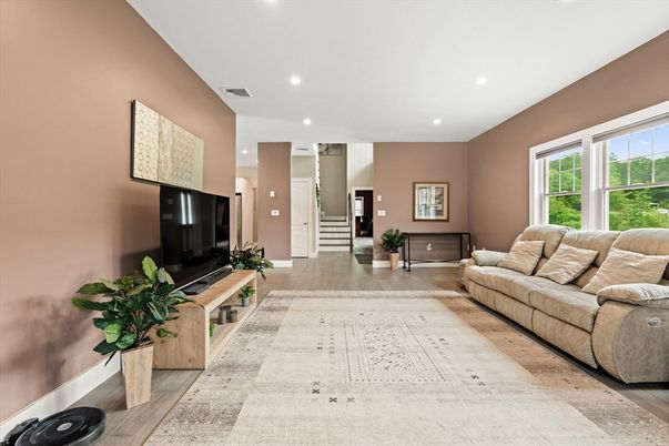 Interior, Living room, Recessed Lighting, Wood Texture Flooring