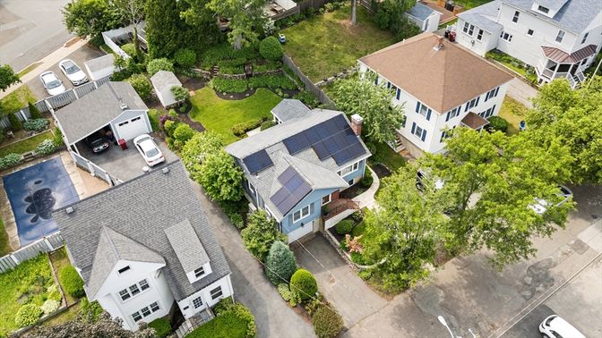 Exterior, Drone