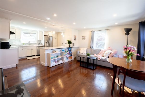 Interior, Kitchen, Living room, Pendant Lights, Recessed Lighting, Stainless Steel Appliances, Wood Texture Flooring