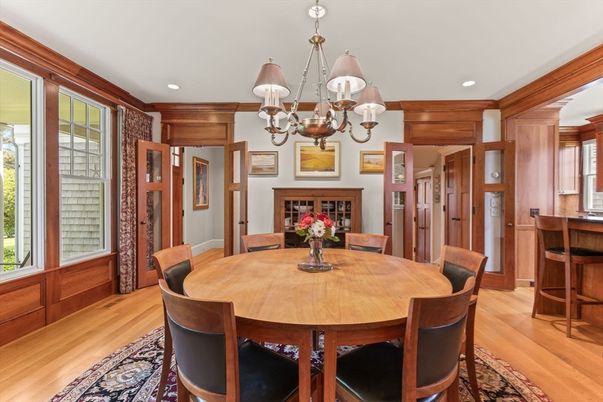 Chandelier, Dining room, Interior, Recessed Lighting, Wood Texture Flooring