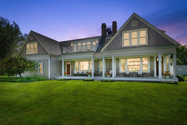 Backyard, Exterior, Facade, Farmhouse