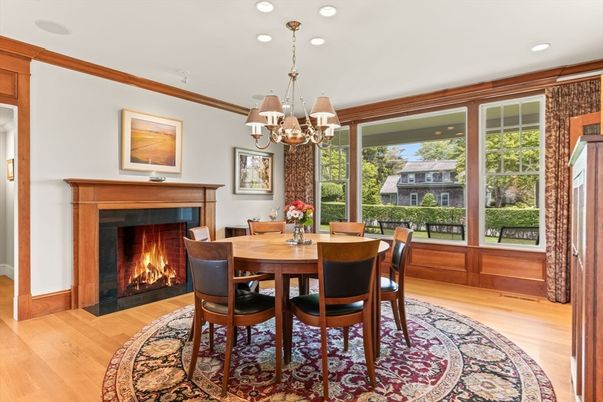 Chandelier, Dining room, Fireplace, Interior, Recessed Lighting, Wood Texture Flooring