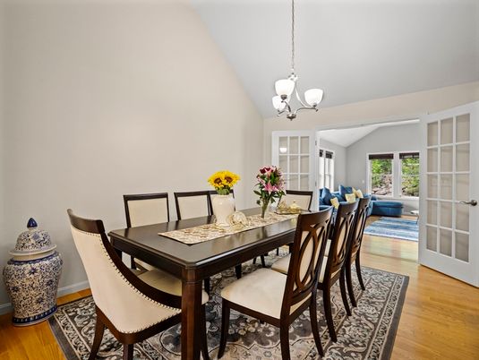 Chandelier, Dining room, Interior, Pendant Lights, Wood Texture Flooring