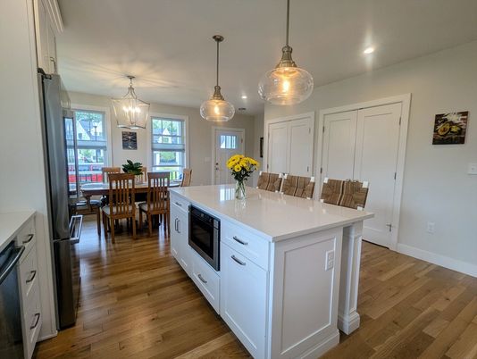 Dining room, Interior, Kitchen, Pendant Lights, Recessed Lighting, Wood Texture Flooring