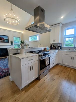 Chandelier, Interior, Kitchen, Pendant Lights, Recessed Lighting, Stainless Steel Appliances, Wood Texture Flooring