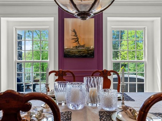 Dining room, Interior