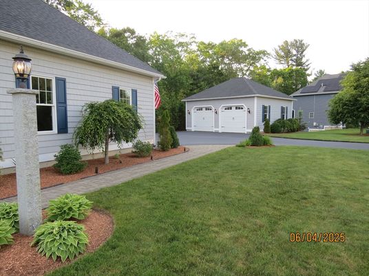 Backyard, Detached Garage, Exterior