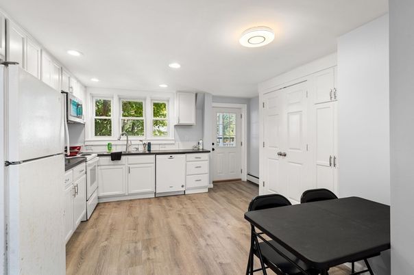 Interior, Kitchen, Recessed Lighting, Wood Texture Flooring