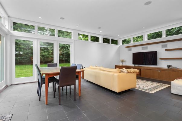 Dining room, Interior, Living room, Recessed Lighting