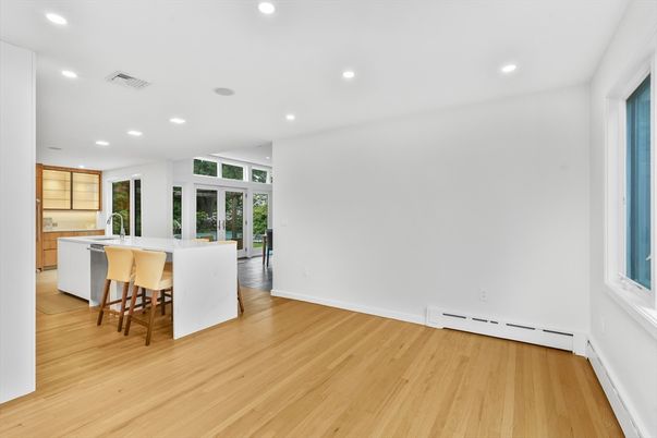Dining room, Interior, Kitchen, Recessed Lighting, Wood Texture Flooring