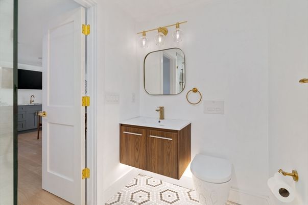 Bathroom, Interior