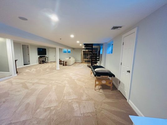 Interior, Recessed Lighting