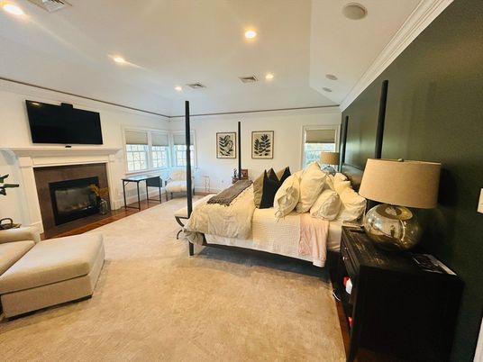 Bedroom, Fireplace, Interior, Recessed Lighting