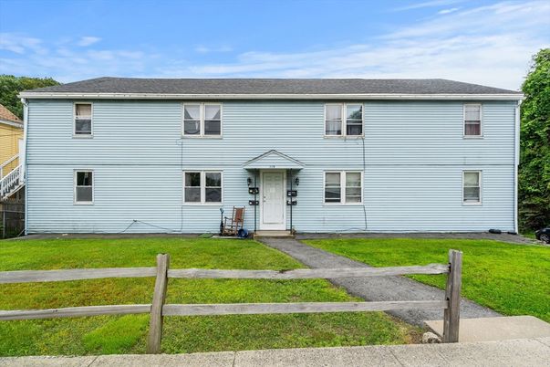 Backyard, Exterior, Facade, Georgian