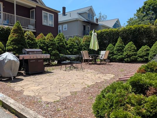 Backyard, Exterior