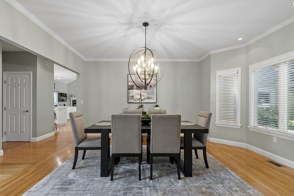 Chandelier, Dining room, Interior, Pendant Lights, Recessed Lighting, Wood Texture Flooring