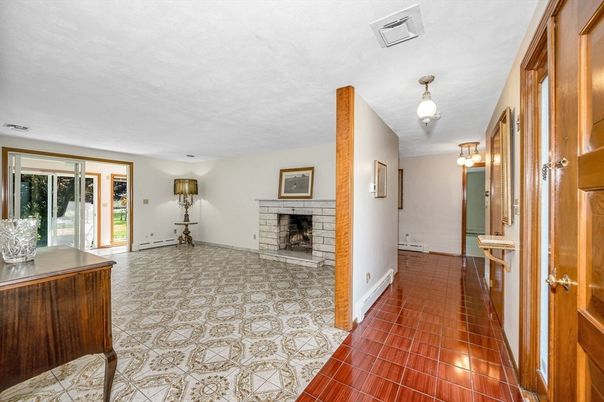 Fireplace, Interior