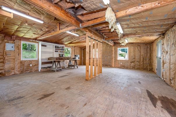 Empty room, Interior, Wooden Beams, Wooden Ceilings, Wood Texture Flooring, Wooden Walls
