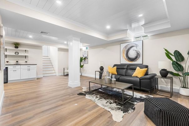 Interior, Living room, Recessed Lighting, Wood Texture Flooring
