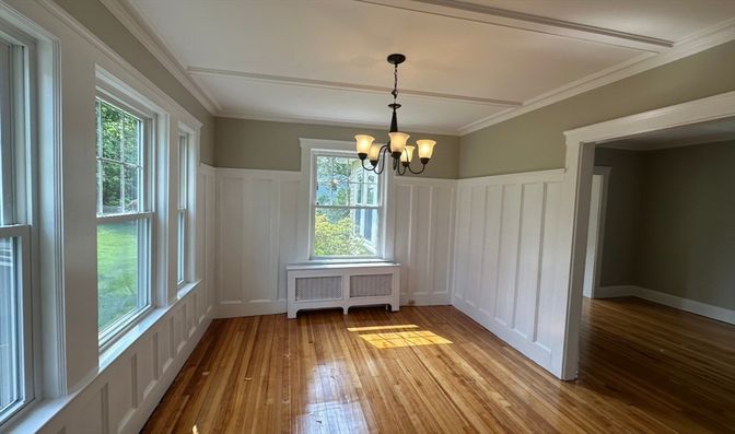 Chandelier, Empty room, Interior, Wood Texture Flooring
