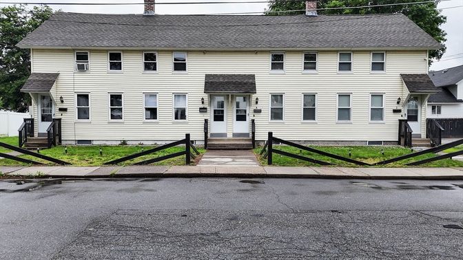 Exterior, Facade, Georgian