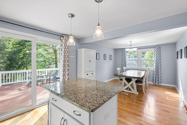 Chandelier, Dining room, Interior, Pendant Lights, Wood Texture Flooring