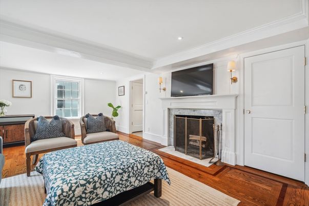 Bedroom, Fireplace, Interior, Recessed Lighting, Wood Texture Flooring