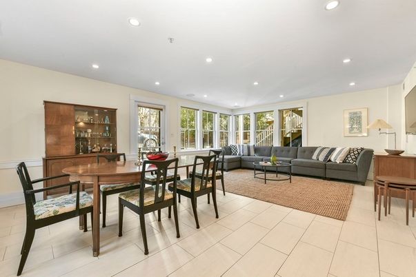 Dining room, Interior, Living room, Recessed Lighting