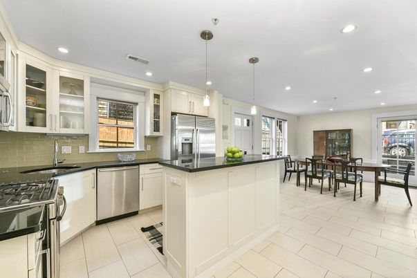 Dining room, Interior, Kitchen, Pendant Lights, Recessed Lighting, Stainless Steel Appliances