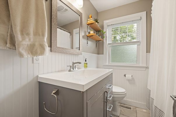 Bathroom, Interior
