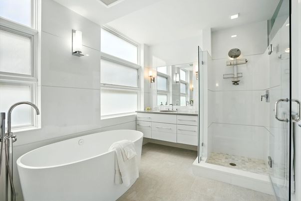 Bathroom, Free Standing Baths, Glass Shower, Interior, Recessed Lighting