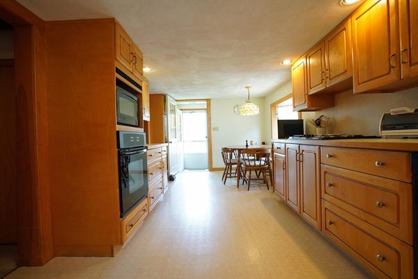 Chandelier, Dining room, Interior, Kitchen, Recessed Lighting