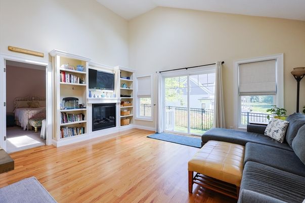 Bedroom, Fireplace, Interior, Wood Texture Flooring