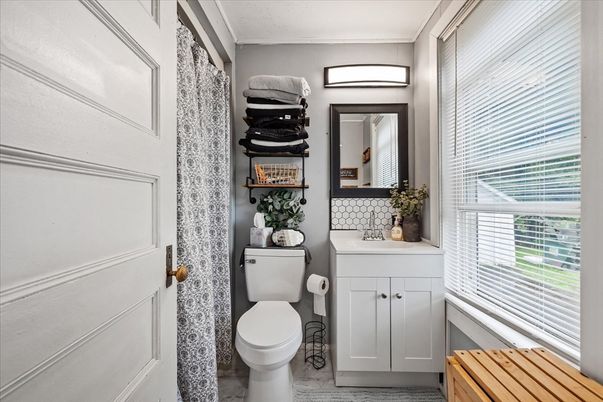 Bathroom, Interior