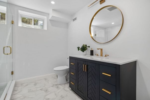Bathroom, Interior, Marble, Recessed Lighting