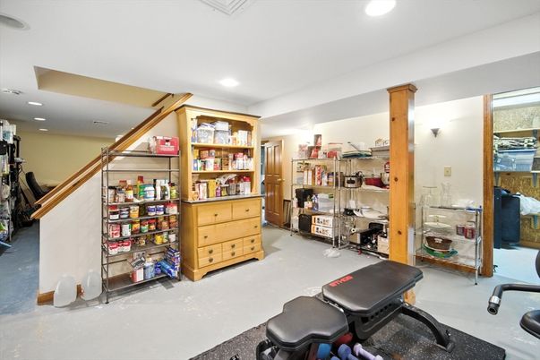 Fitness Equipment, Interior, Recessed Lighting