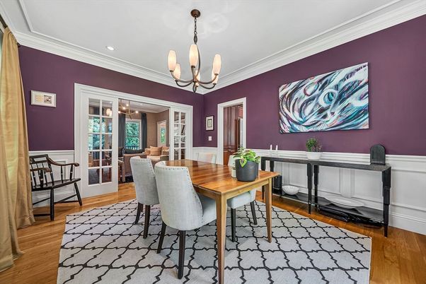 Chandelier, Dining room, Interior, Recessed Lighting, Wood Texture Flooring