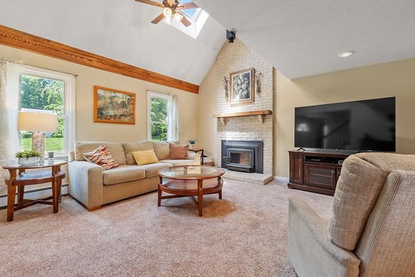 Fireplace, Interior, Living room, Recessed Lighting