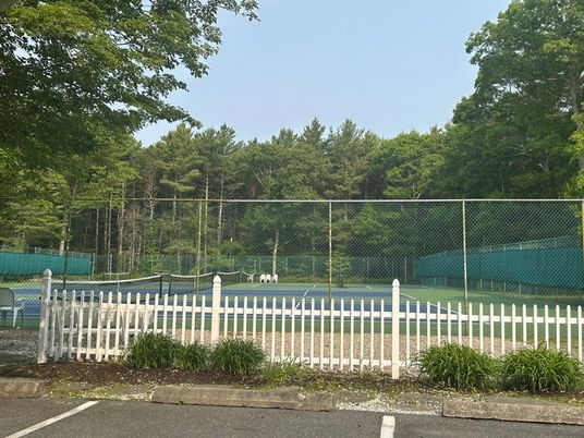 Exterior, Tennis Courts