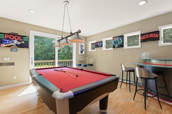 Billiard Table, Game Room, Interior, Pendant Lights, Recessed Lighting, Wood Texture Flooring