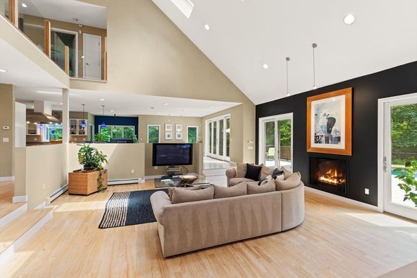 Fireplace, Interior, Living room, Pendant Lights, Recessed Lighting, Wood Texture Flooring