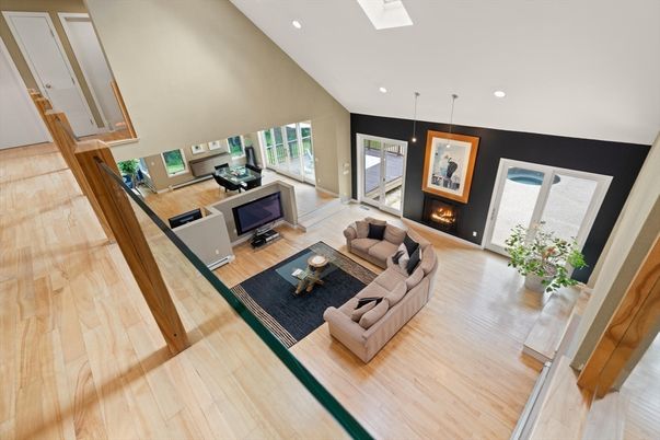 Fireplace, Interior, Living room, Pendant Lights, Recessed Lighting, Wood Texture Flooring