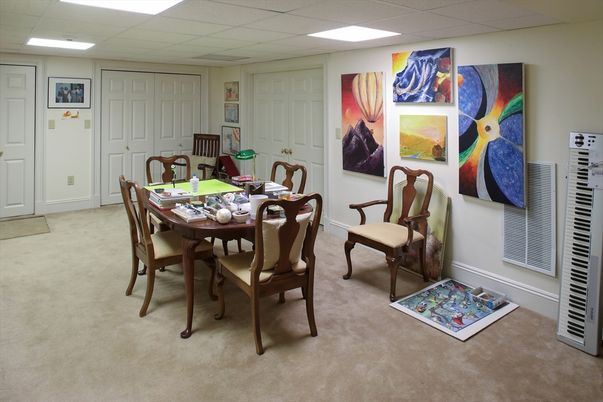 Dining room, Interior, Recessed Lighting