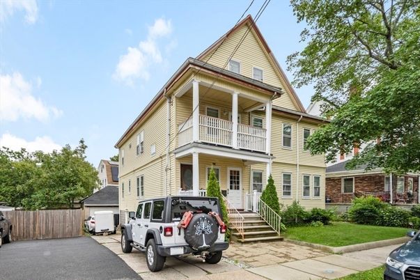 Detached Garage, Exterior, Facade, Queen Anne Victorian