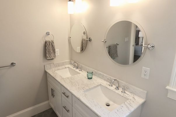Bathroom, Dual Sink Vanities, Interior